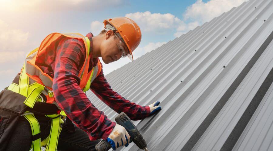 GAF certified roofer in Tescott, KS
